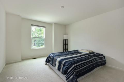 1676 Hickory Dr, Hoffman Estates, IL 60192 photo 18