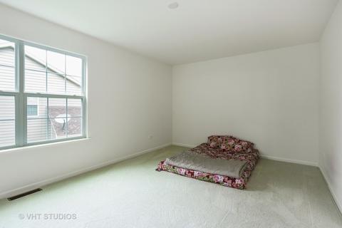 1676 Hickory Dr, Hoffman Estates, IL 60192 photo 19