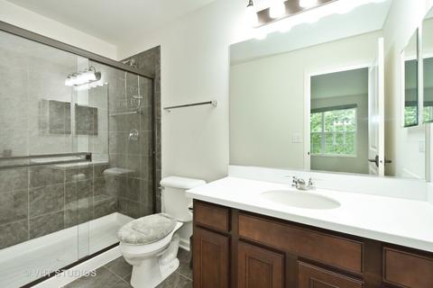 1676 Hickory Dr, Hoffman Estates, IL 60192 photo 23