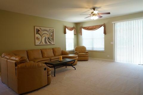 1827 Eton Dr, Hoffman Estates, IL 60192 photo 13
