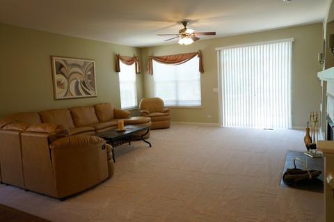 1827 Eton Dr, Hoffman Estates, IL 60192 photo 15