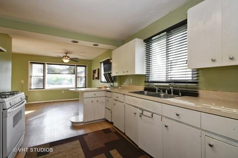 22515 State St, Steger, IL 60475 photo 4