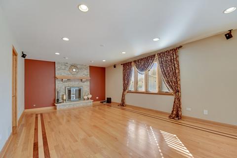 1327 E Dunslow Ln, Lockport, IL 60441 photo 15