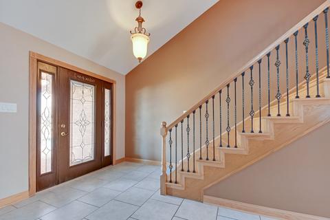 1327 E Dunslow Ln, Lockport, IL 60441 photo 3