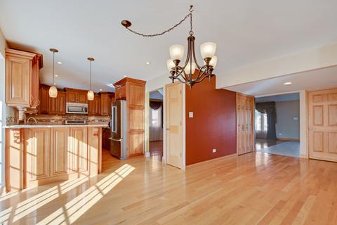 1327 E Dunslow Ln, Lockport, IL 60441 photo 14
