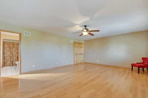 1327 E Dunslow Ln, Lockport, IL 60441 photo 21