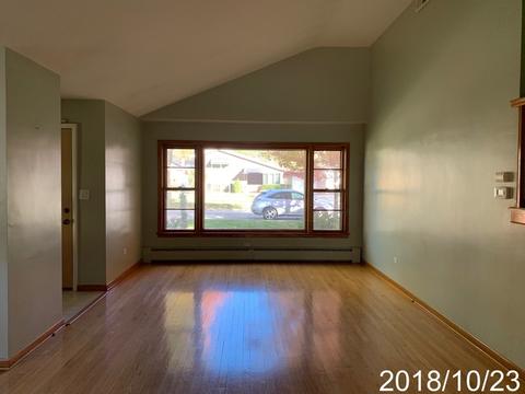 376 Radcliffe Ave, Des Plaines, IL 60016 photo 3