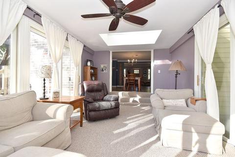 32 W215 Army Trail Rd, Wayne, IL 60184 photo 9