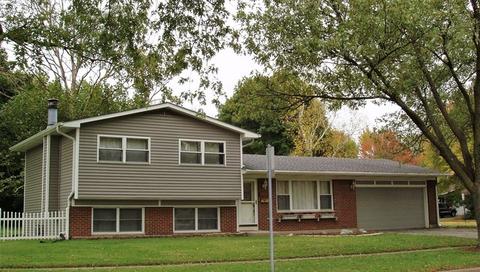 1102 Normal Rd, Dekalb, IL 60115 photo 1
