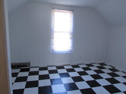 52 S Jackson St, Elgin, IL 60123 photo 17