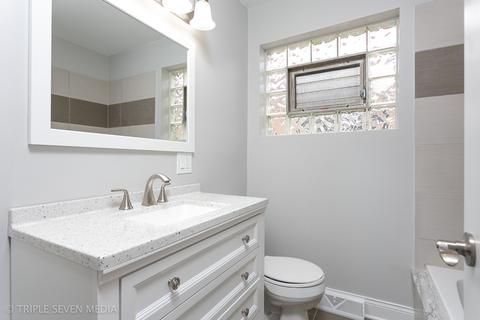 1404 E 91st St, Chicago, IL 60619 photo 5