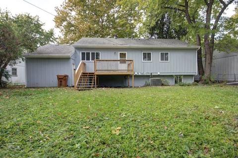 808 Oakcrest Dr, Champaign, IL 61821 photo 30