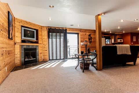 803 E Buffalo St, Polo, IL 61064 photo 38