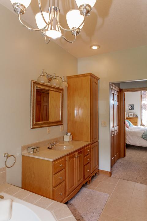 803 E Buffalo St, Polo, IL 61064 photo 25