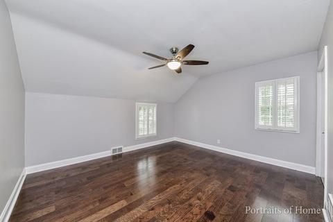 817 Gary Ct, Wheaton, IL 60187 photo 9