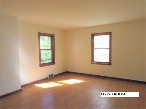 977 N 9th Ave, Kankakee, IL 60901 photo 4