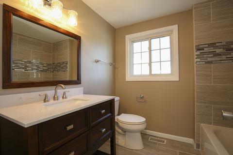 416 Devonshire Ct, Bolingbrook, IL 60440 photo 11