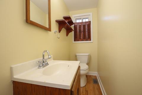 416 Devonshire Ct, Bolingbrook, IL 60440 photo 12