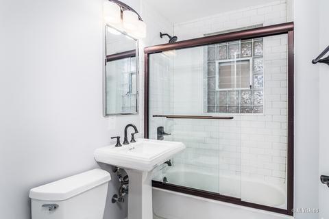 6040 N Artesian Ave, Chicago, IL 60659 photo 10