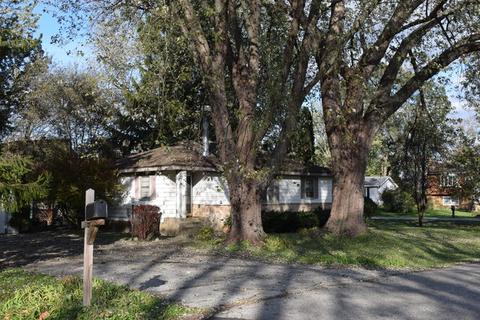 4300 W Shore Dr, Mchenry, IL 60050 photo 2