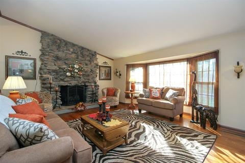 955 N Vaughn Dr, Kankakee, IL 60901 photo 5