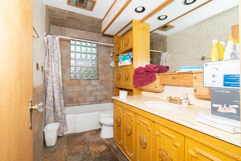 1608 Prospect Ave, Des Plaines, IL 60018 photo 9
