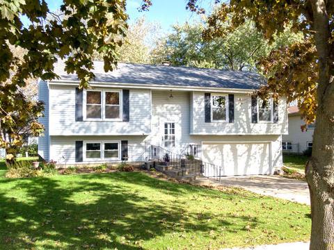 4910 Pyndale Dr, Mchenry, IL 60050 photo 1
