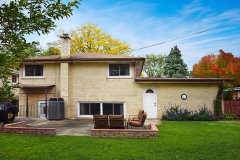 577 S Westgate Rd, Des Plaines, IL 60016 photo 22