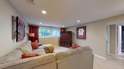 577 S Westgate Rd, Des Plaines, IL 60016 photo 12