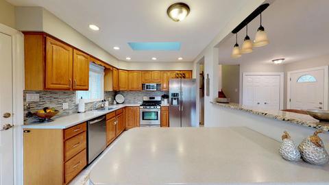 577 S Westgate Rd, Des Plaines, IL 60016 photo 8