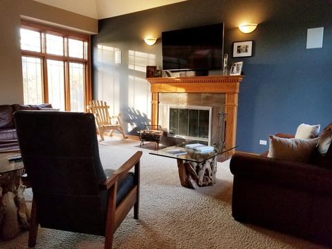 529 Spring St, Roselle, IL 60172 photo 7
