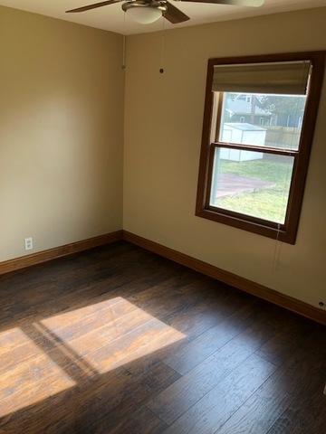 305 Edwards Ave, East Dundee, IL 60118 photo 10