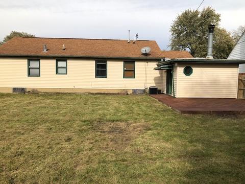 305 Edwards Ave, East Dundee, IL 60118 photo 13