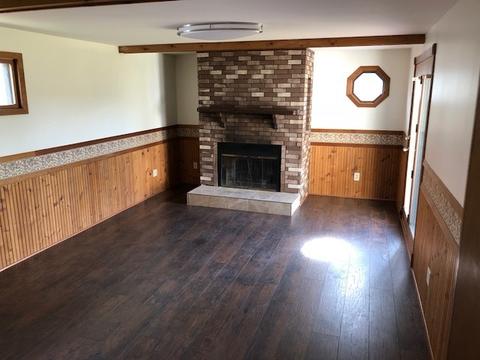 305 Edwards Ave, East Dundee, IL 60118 photo 6