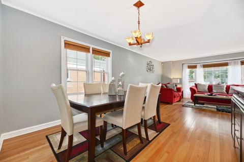 1674 Ash St, Des Plaines, IL 60018 photo 6