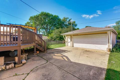 1674 Ash St, Des Plaines, IL 60018 photo 25