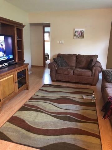 960 Apple St, Hoffman Estates, IL 60169 photo 8