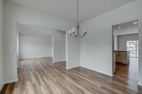 339 E Becker Pl, Sycamore, IL 60178 photo 18