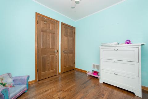 1240 N Irving Ave, Berkeley, IL 60163 photo 15