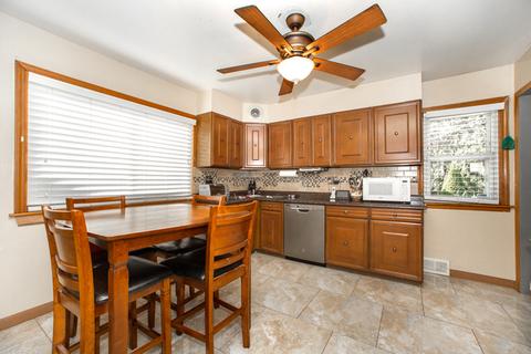 1240 N Irving Ave, Berkeley, IL 60163 photo 9