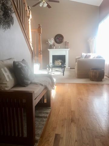 1499 Golf View Dr, Bartlett, IL 60103 photo 4