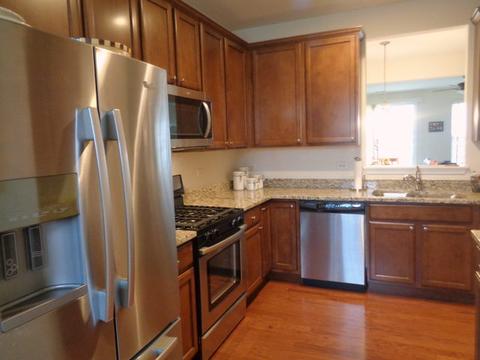 862 Voyage Way, Elgin, IL 60124 photo 4