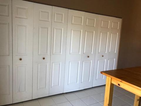 1370 Burns Dr, Elgin, IL 60120 photo 15