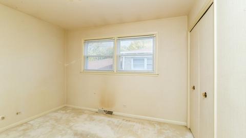 33 Beverly Ln, Glenview, IL 60025 photo 8