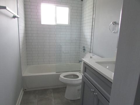 650 Debra Dr, Des Plaines, IL 60016 photo 9