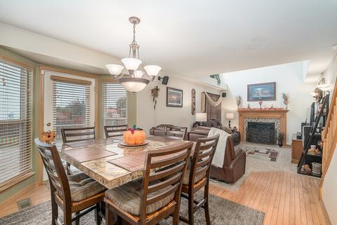2125 Willow Lakes Dr, Plainfield, IL 60586 photo 9