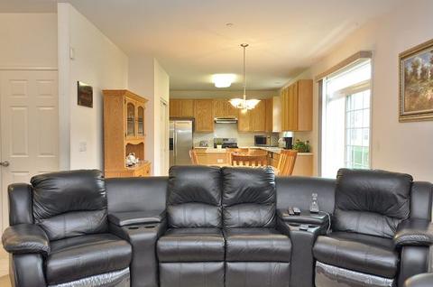2029 Cabrillo Ln, Hoffman Estates, IL 60192 photo 3