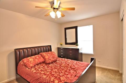 2029 Cabrillo Ln, Hoffman Estates, IL 60192 photo 20