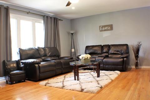 15309 Maple Dr, Oak Forest, IL 60452 photo 5