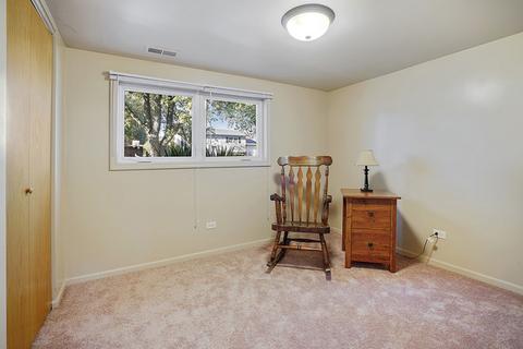 5724 Dover Rd, Oak Forest, IL 60452 photo 9